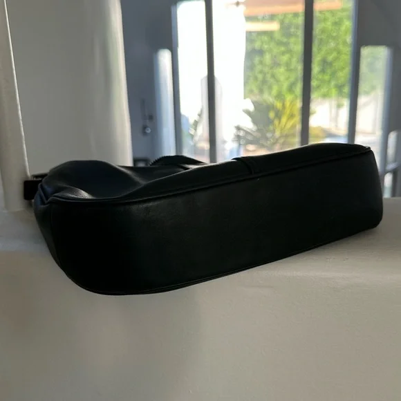 Vintage Coach Shoulder Bag - Picture 5 of 5